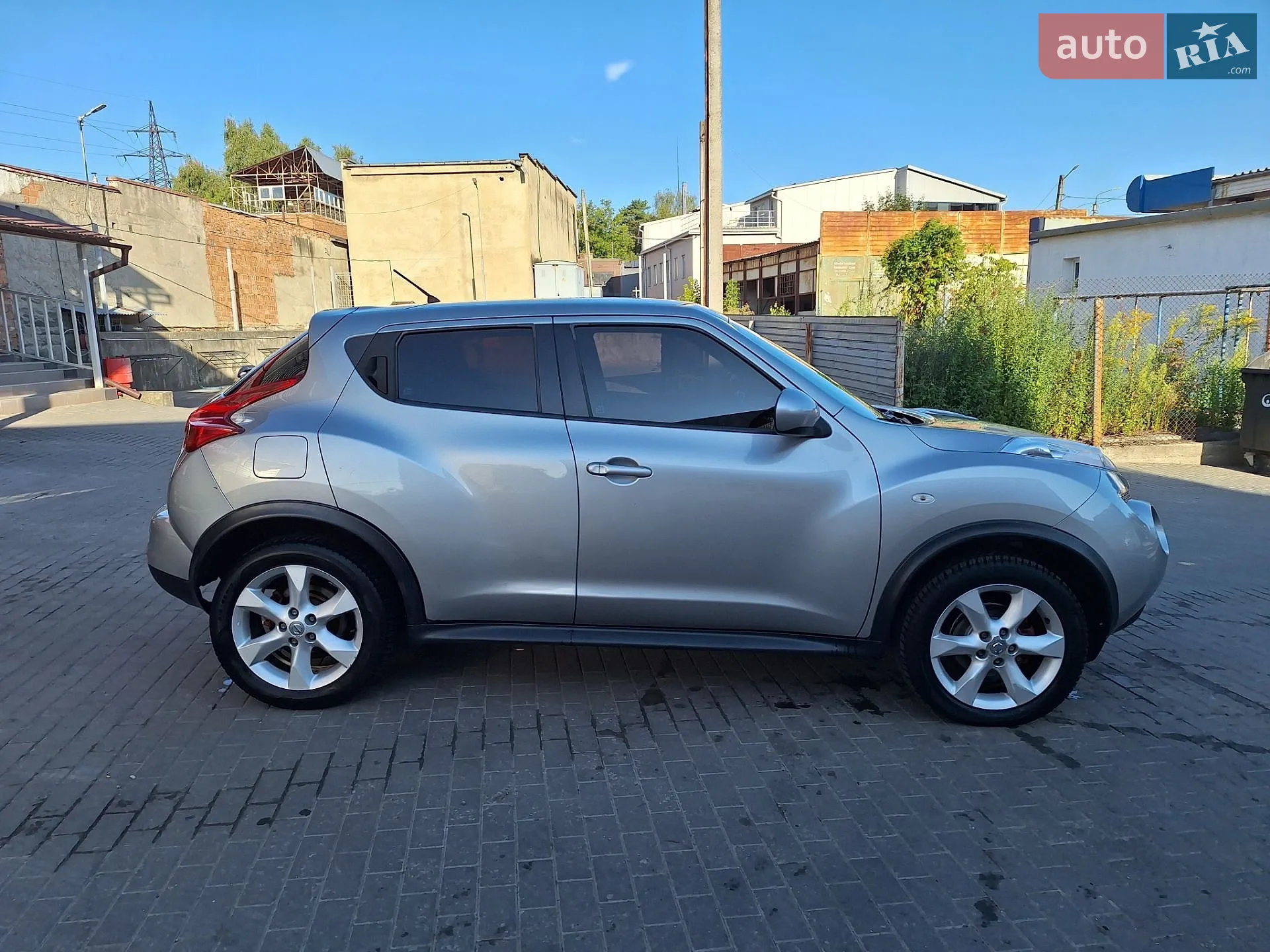 2010 Nissan Juke - мініатюра 11