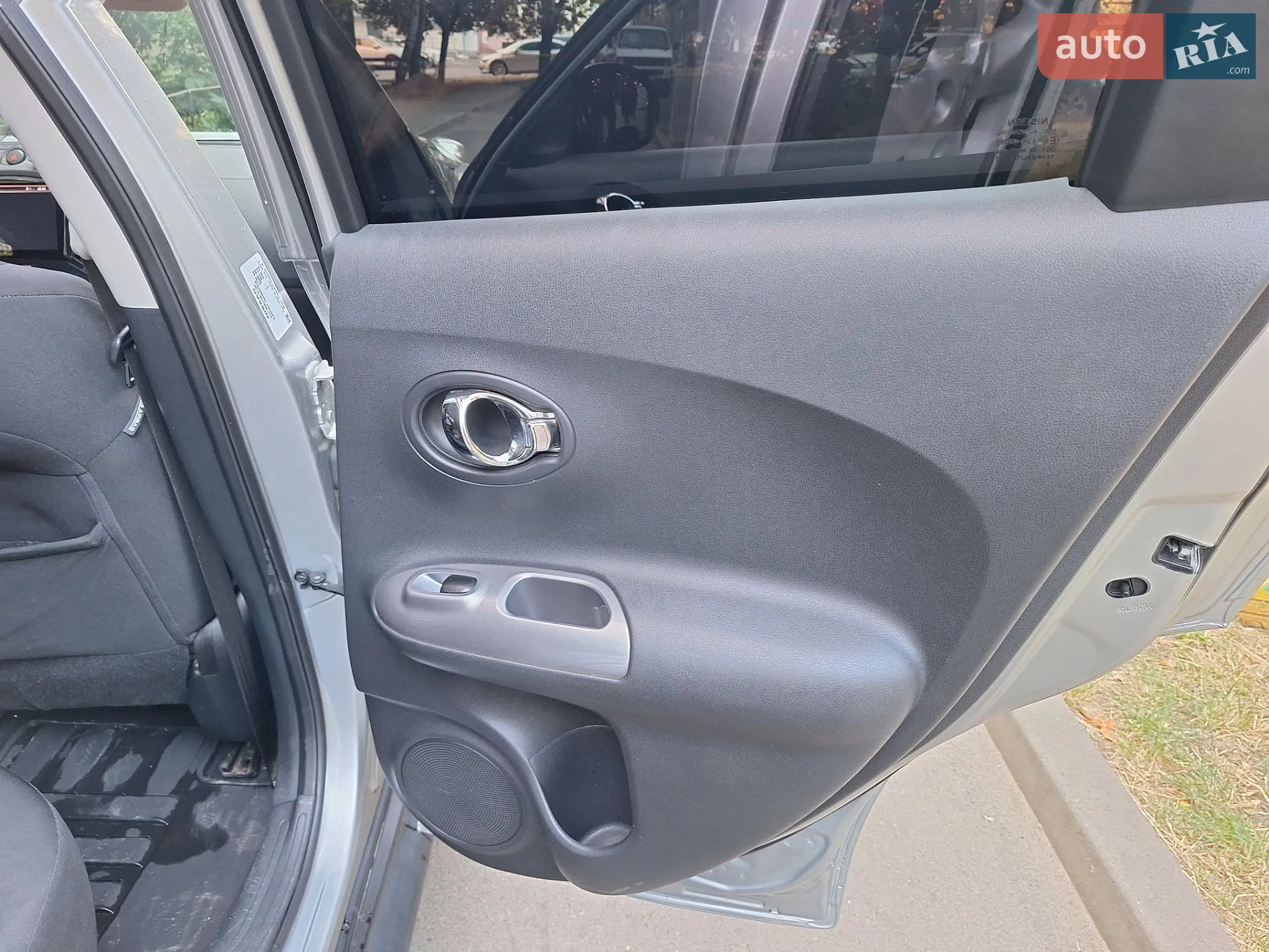 2010 Nissan Juke - мініатюра 22
