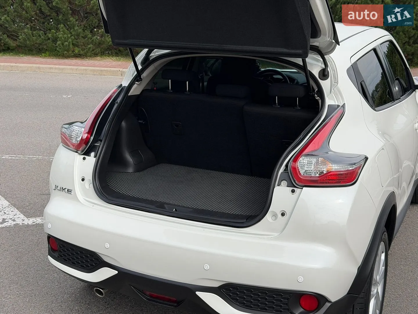 2017 Nissan Juke - мініатюра 16