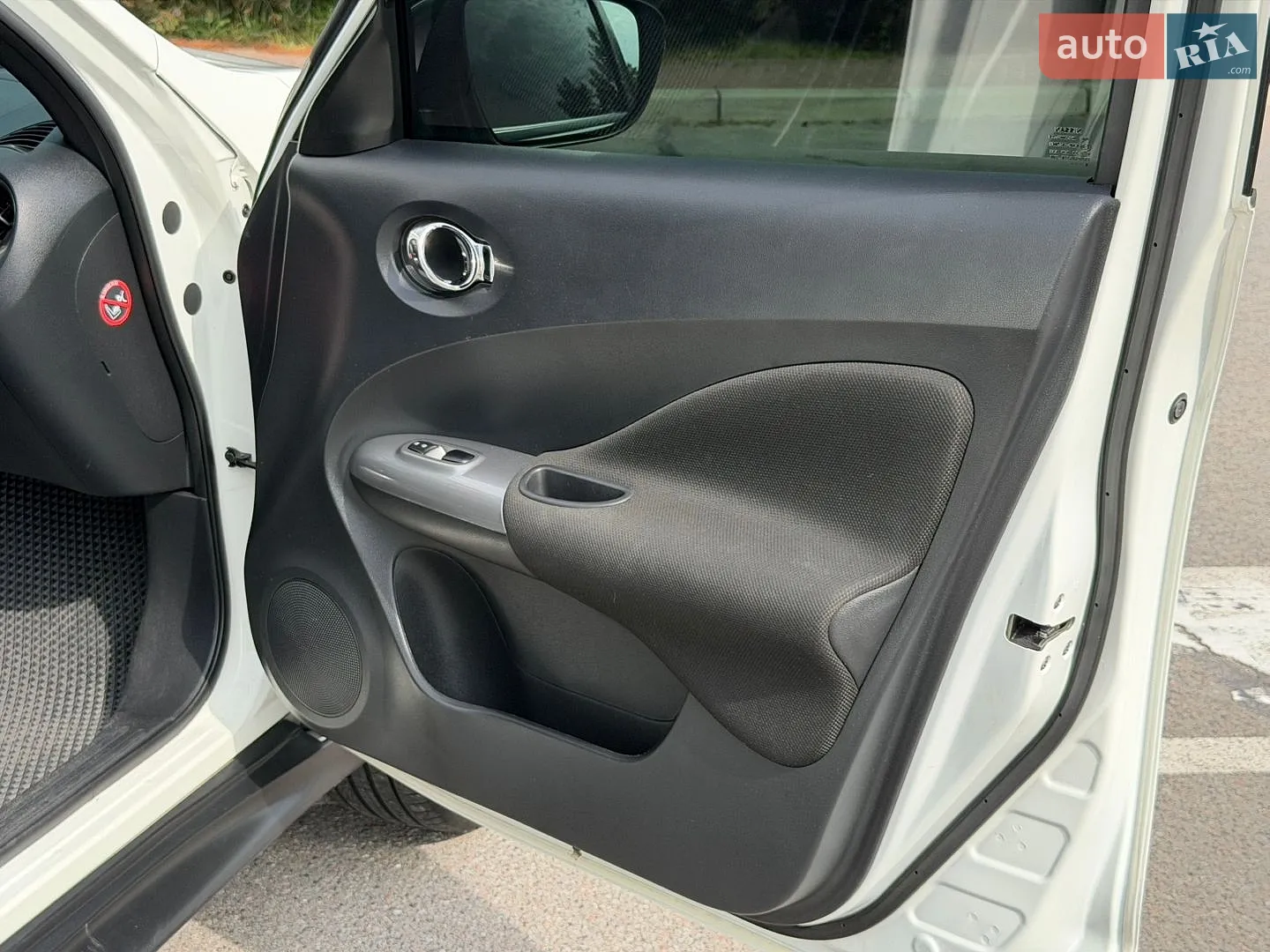 2017 Nissan Juke - мініатюра 32