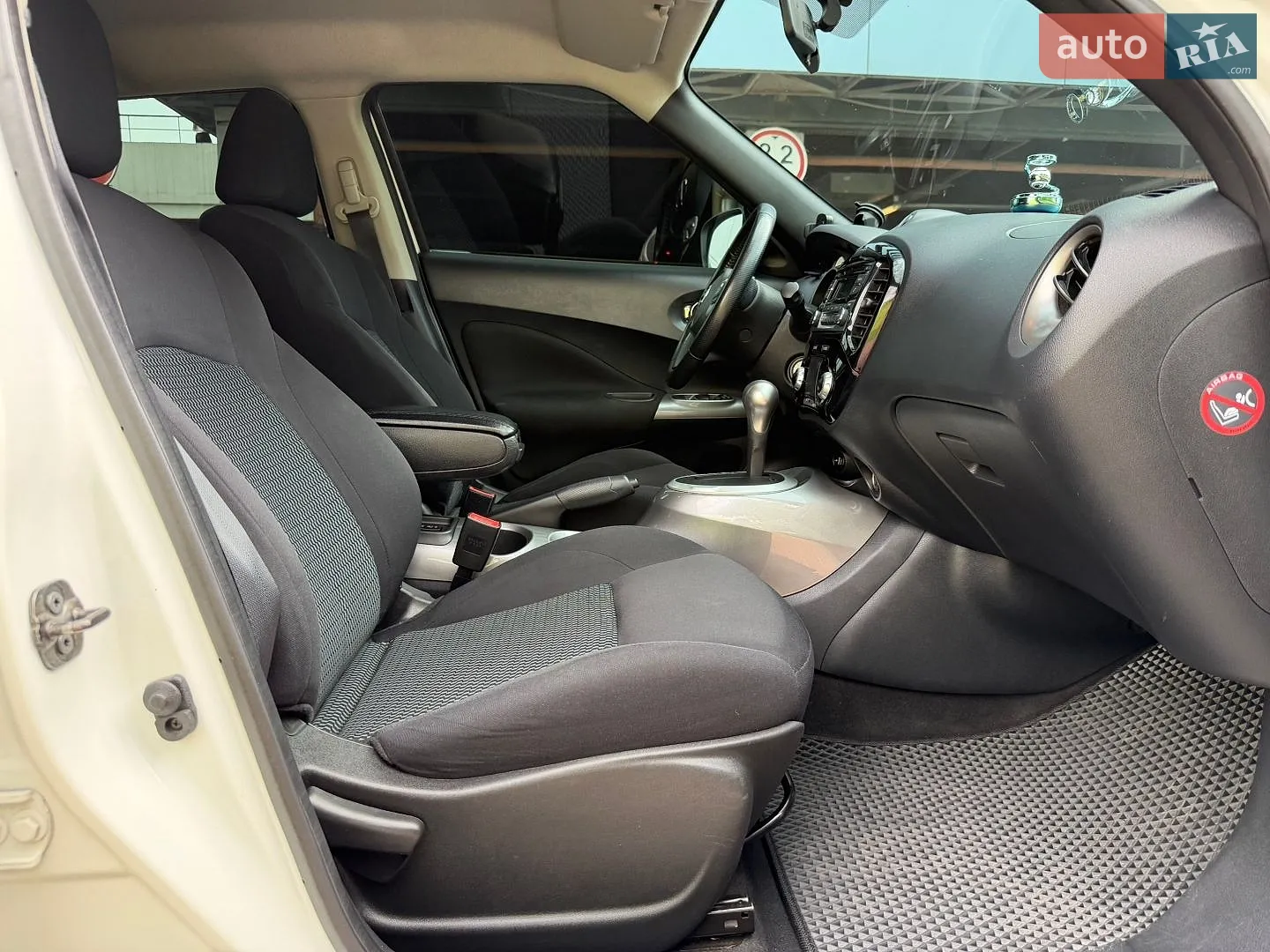 2017 Nissan Juke - мініатюра 33