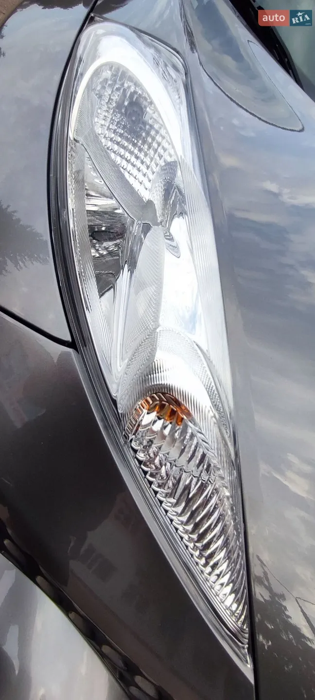 2011 Nissan Juke - мініатюра 20