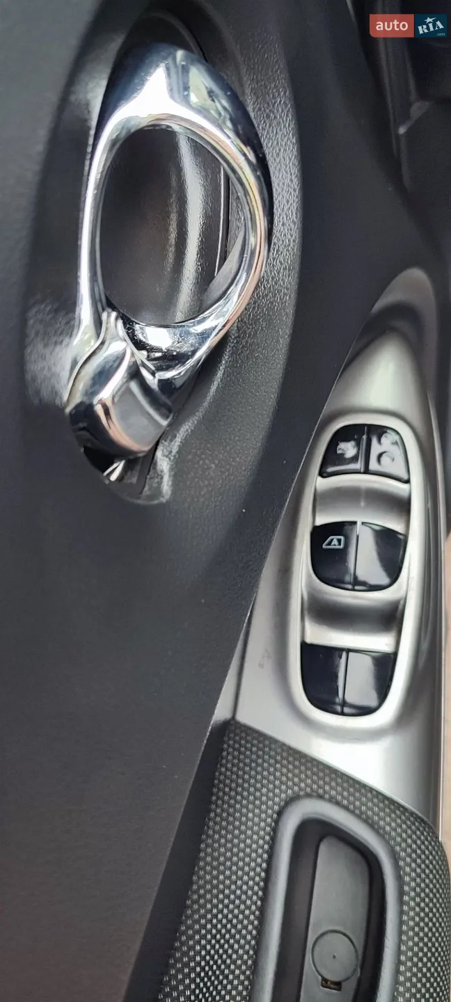 2011 Nissan Juke - мініатюра 24