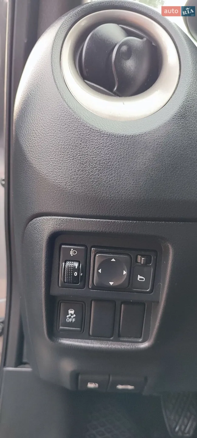 2011 Nissan Juke - мініатюра 30