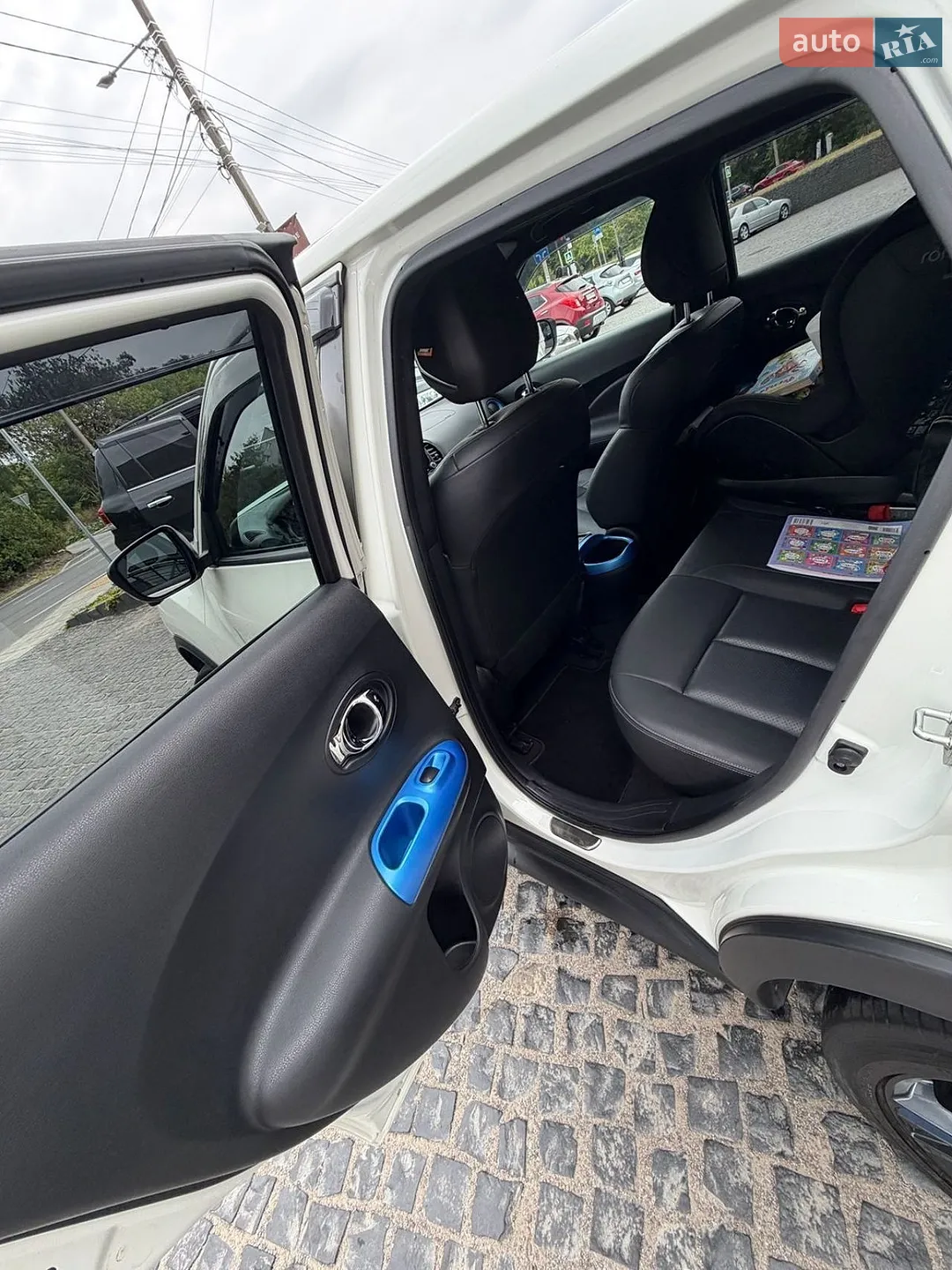 2019 Nissan Juke - мініатюра 2