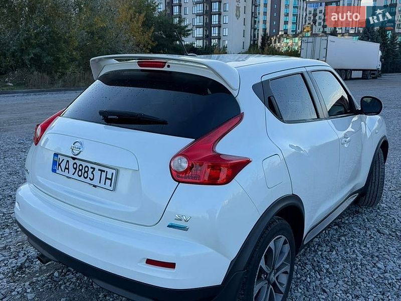 Внедорожник / Кроссовер Nissan Juke 2014 в Софиевской Борщаговке