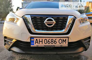 Позашляховик / Кросовер Nissan Kicks 2020 в 