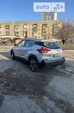 Внедорожник / Кроссовер Nissan Kicks 2020 в Киеве