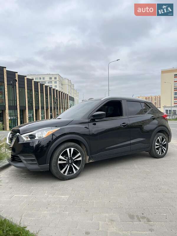 Позашляховик / Кросовер Nissan Kicks 2020 в Києві
