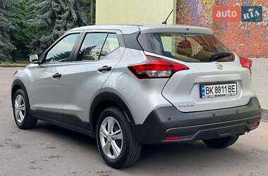 Внедорожник / Кроссовер Nissan Kicks 2020 в Ровно