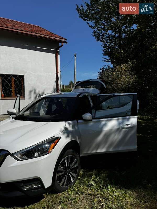 Позашляховик / Кросовер Nissan Kicks 2018 в Львові