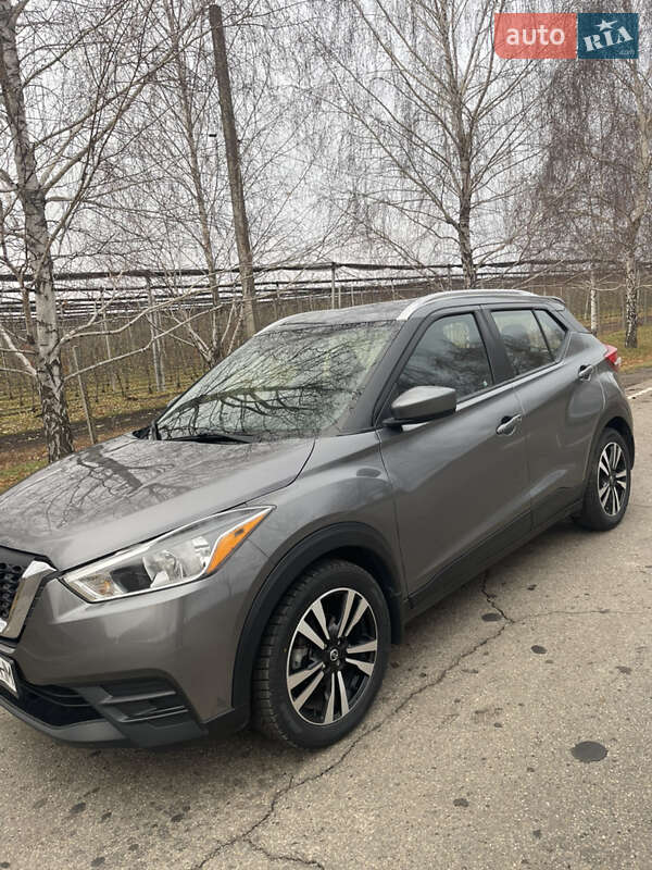 Позашляховик / Кросовер Nissan Kicks 2018 в Дніпрі
