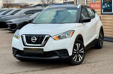 Внедорожник / Кроссовер Nissan Kicks 2020 в Киеве