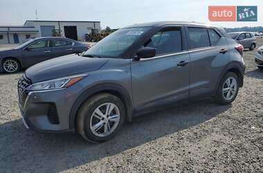 Nissan Kicks 2021
