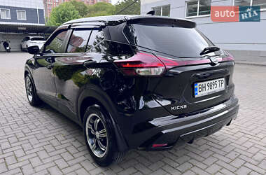 Позашляховик / Кросовер Nissan Kicks 2021 в 