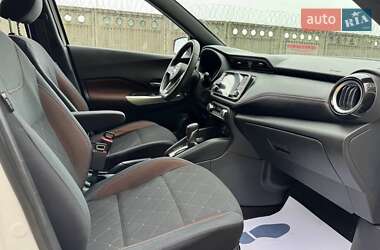 Позашляховик / Кросовер Nissan Kicks 2018 в 