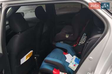Внедорожник / Кроссовер Nissan Kicks 2019 в 