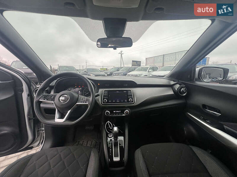 Внедорожник / Кроссовер Nissan Kicks 2020 в Львове