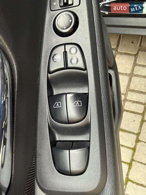 Позашляховик / Кросовер Nissan Kicks 2021 в Миколаєві