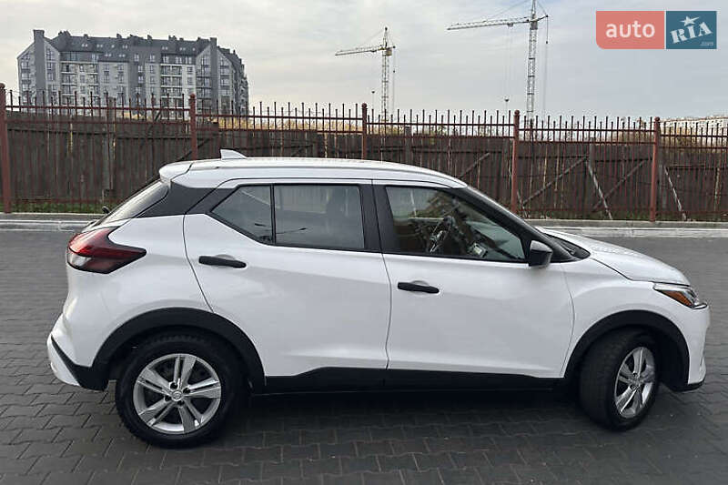 Внедорожник / Кроссовер Nissan Kicks 2021 в Киеве