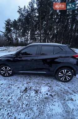 Внедорожник / Кроссовер Nissan Kicks 2019 в Шишаки