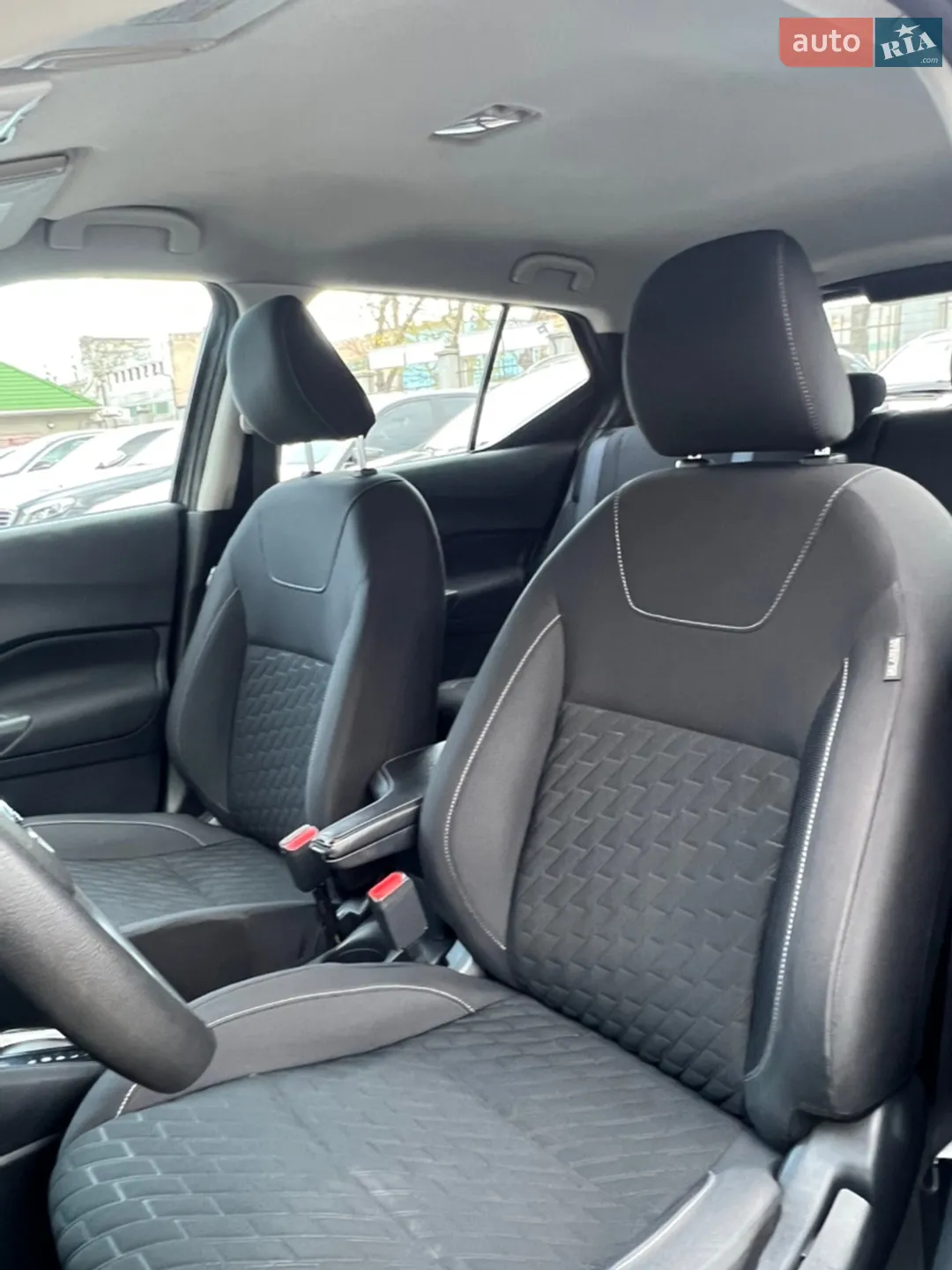 2021 Nissan Kicks - мініатюра 21