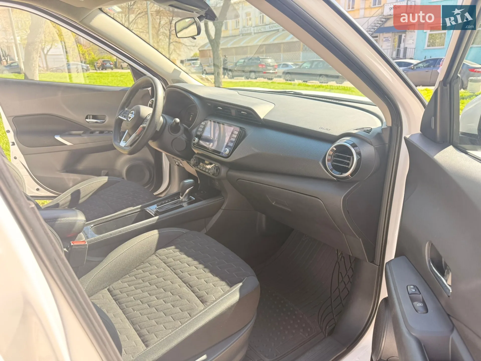 2021 Nissan Kicks - мініатюра 18
