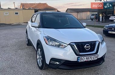 Внедорожник / Кроссовер Nissan Kicks 2020 в Шумске