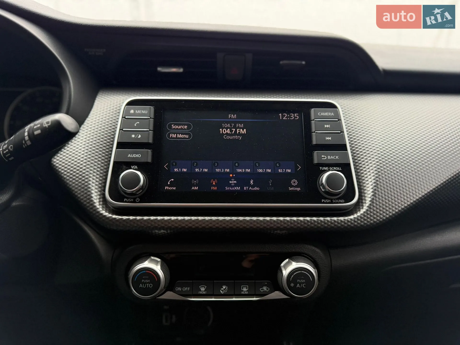 2019 Nissan Kicks - мініатюра 11