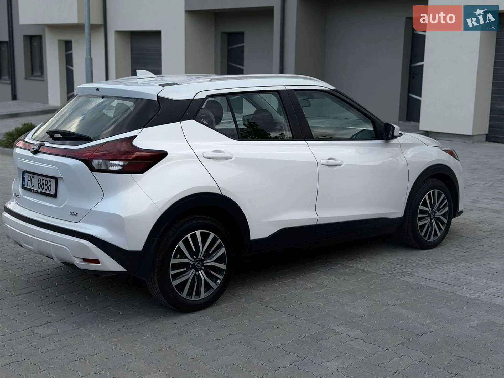 2022 Nissan Kicks - мініатюра 3