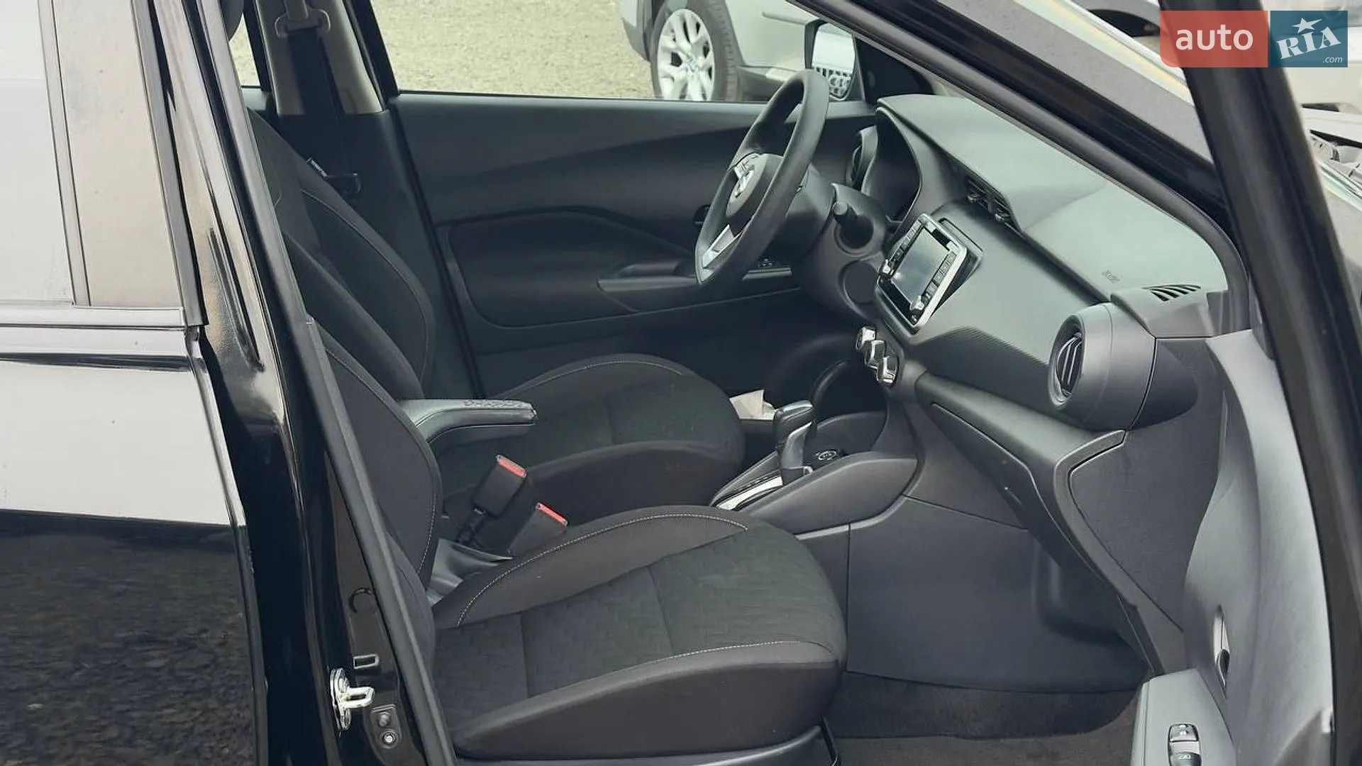 2021 Nissan Kicks - мініатюра 16