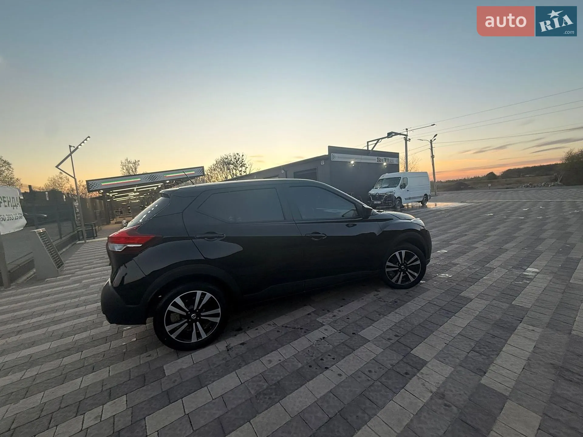 2019 Nissan Kicks - мініатюра 12