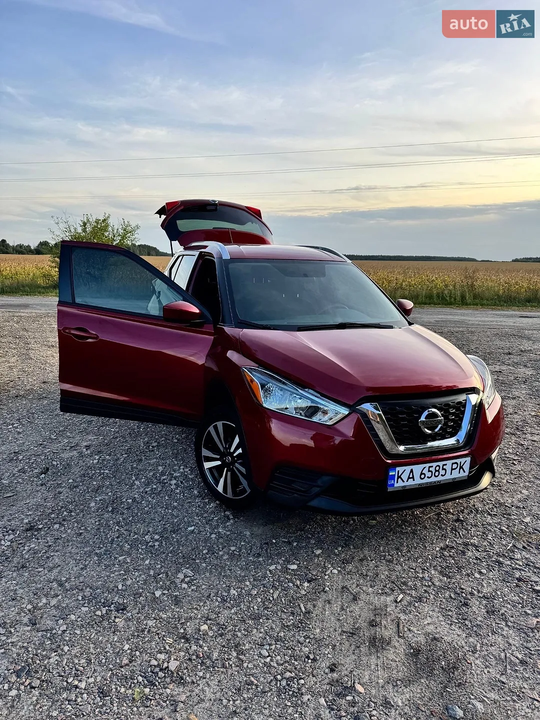 2019 Nissan Kicks - фото 1
