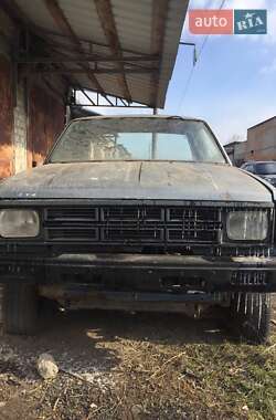 Пікап Nissan King Cab 1988 в Черкасах