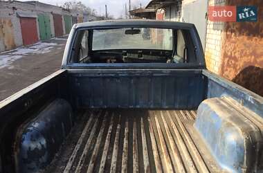 Пікап Nissan King Cab 1988 в Черкасах