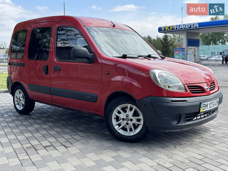 Nissan Kubistar 2004