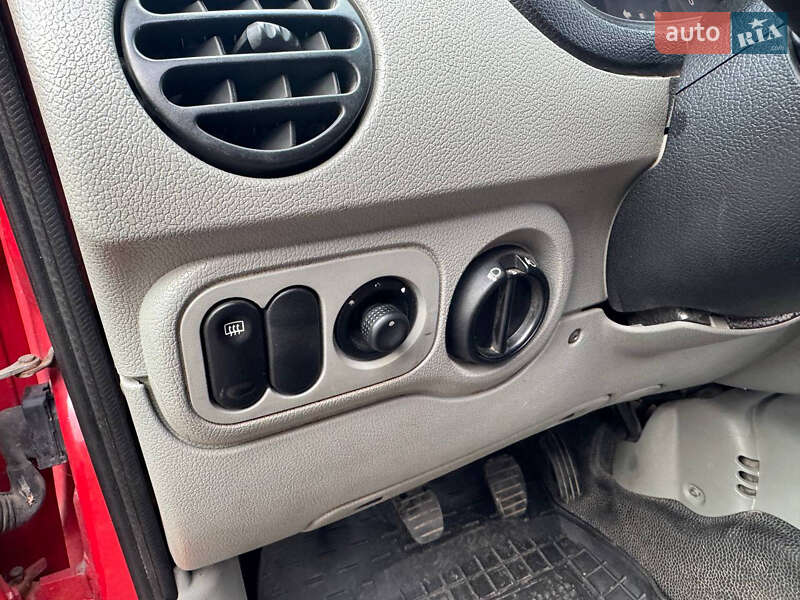 Минивэн Nissan Kubistar 2004 в Звягеле фото 20 Минивэн Nissan Kubistar 2004 в Звягеле