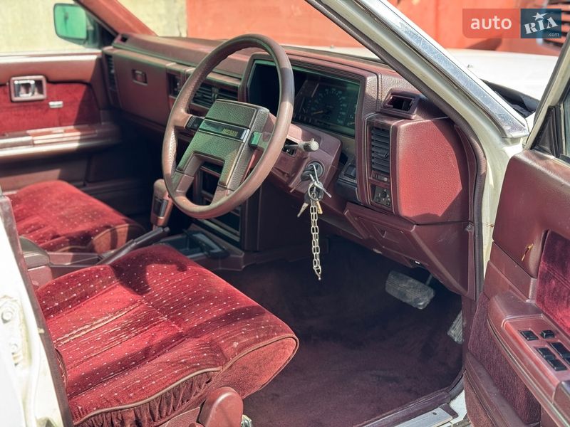 Nissan Laurel 1988 Nissan Laurel 1988