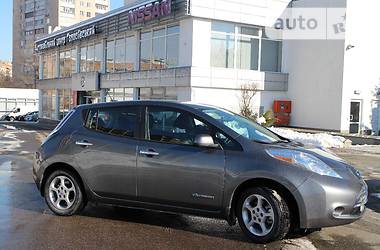 Хэтчбек Nissan Leaf 2013 в Харькове