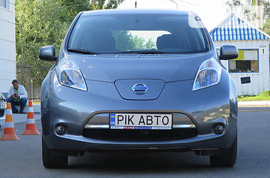 Хэтчбек Nissan Leaf 2014 в Киеве