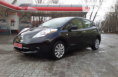 Хэтчбек Nissan Leaf 2014 в Львове