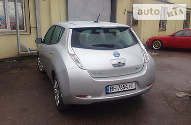 Хэтчбек Nissan Leaf 2014 в Одессе