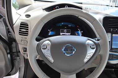 Хэтчбек Nissan Leaf 2013 в Ивано-Франковске