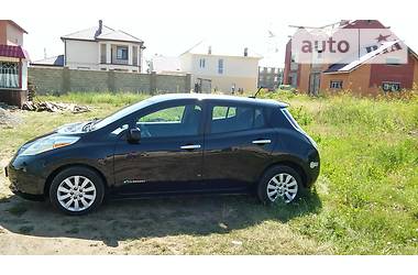 Хэтчбек Nissan Leaf 2013 в Одессе