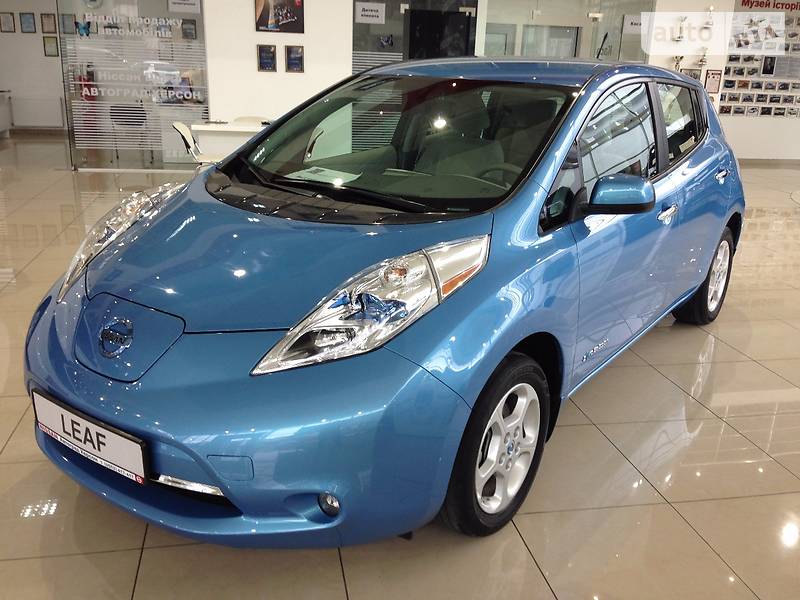 Хэтчбек Nissan Leaf 2013 в Ровно