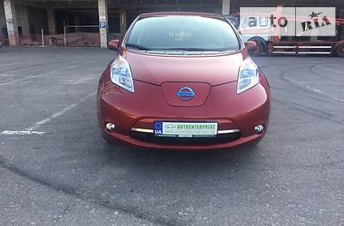 Хэтчбек Nissan Leaf 2013 в Киеве