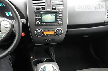 Хэтчбек Nissan Leaf 2015 в Полтаве