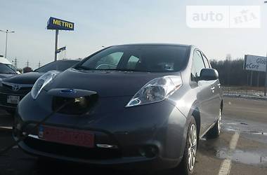 Хетчбек Nissan Leaf 2015 в Полтаві