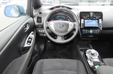 Хэтчбек Nissan Leaf 2013 в Киеве