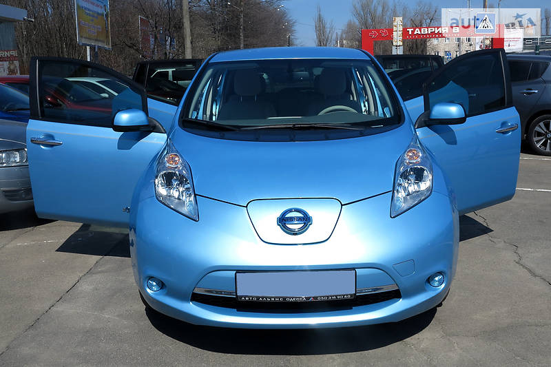 Хэтчбек Nissan Leaf 2014 в Одессе